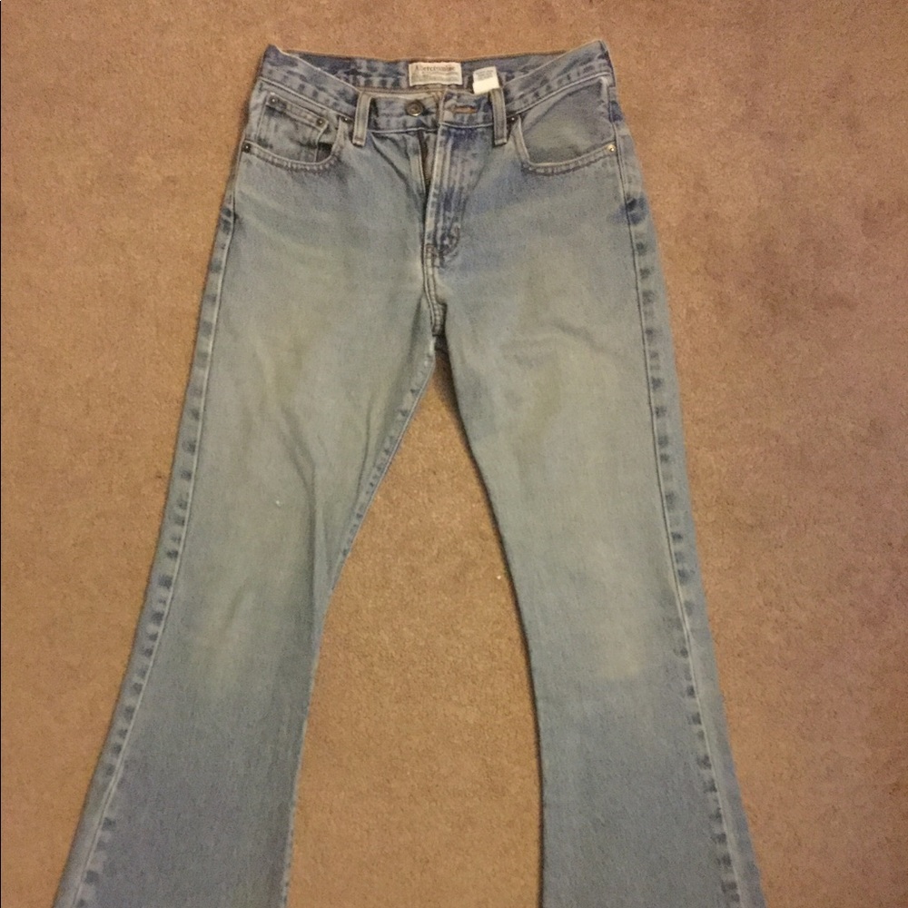 Light wash boot cut jeans